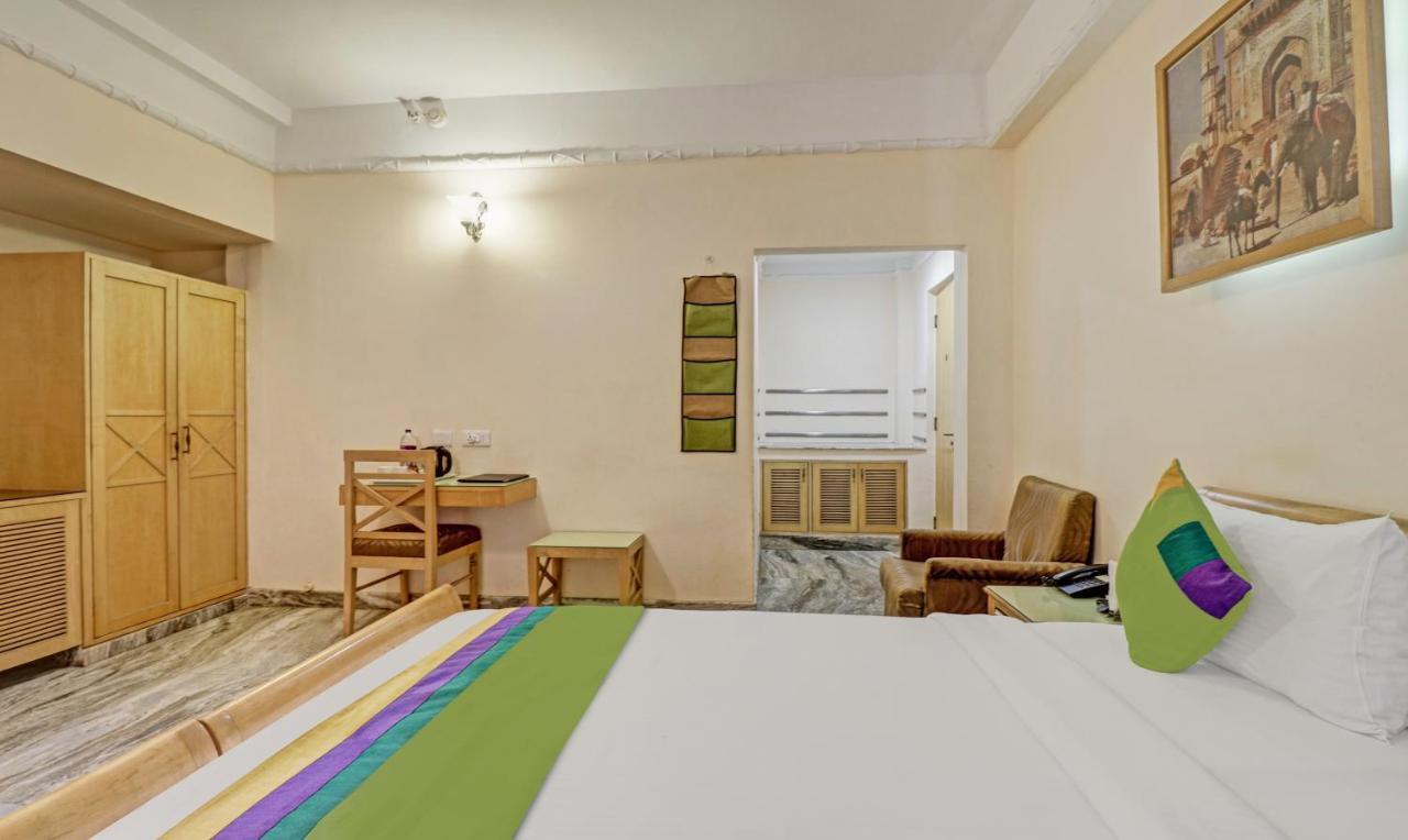Treebo Komfort Suites, 3 Km From Mysore Palace Exterior foto