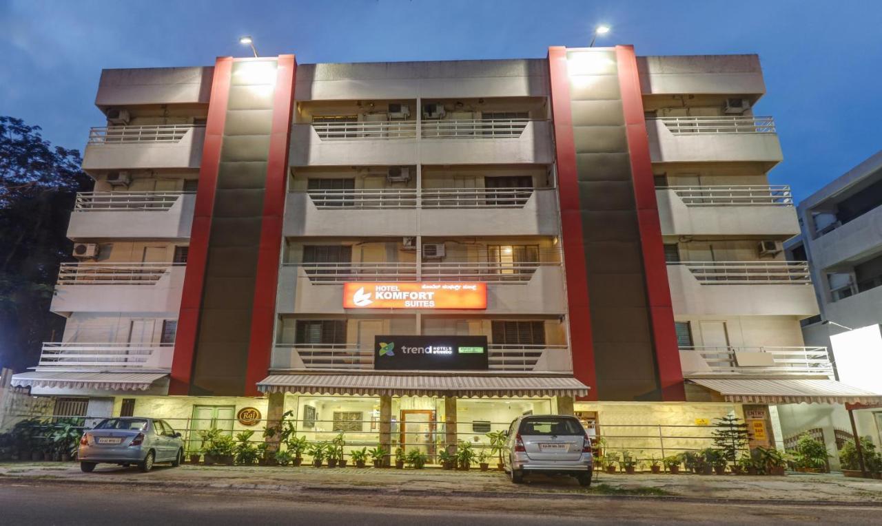 Treebo Komfort Suites, 3 Km From Mysore Palace Exterior foto
